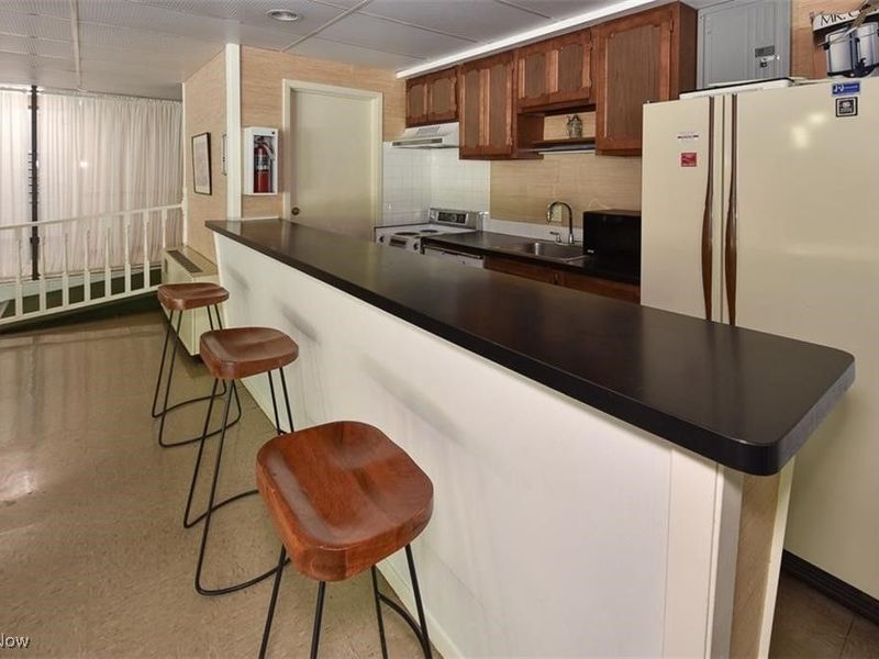 3400 Wooster Road, Unit 301, Rocky River, OH 44116 Photo 27