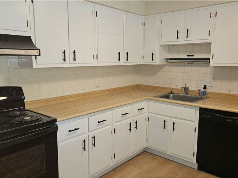 3400 Wooster Road, Unit 301, Rocky River, OH 44116 Photo 6