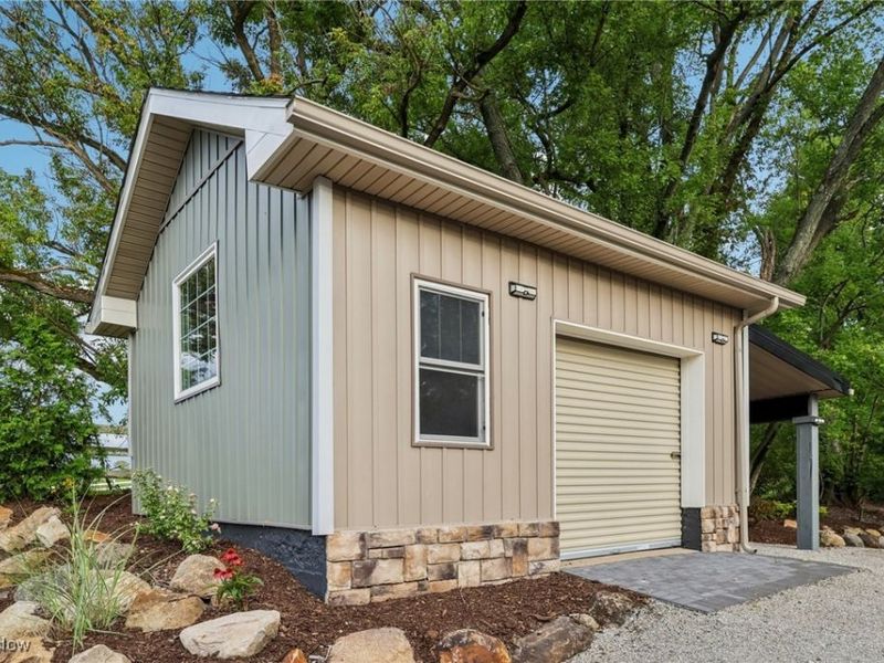 16510 Bundysburg Road, Middlefield, OH 44062 Photo 13