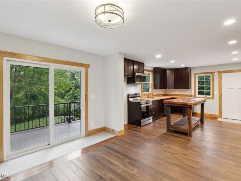 16510 Bundysburg Road, Middlefield, OH 44062 Photo 21