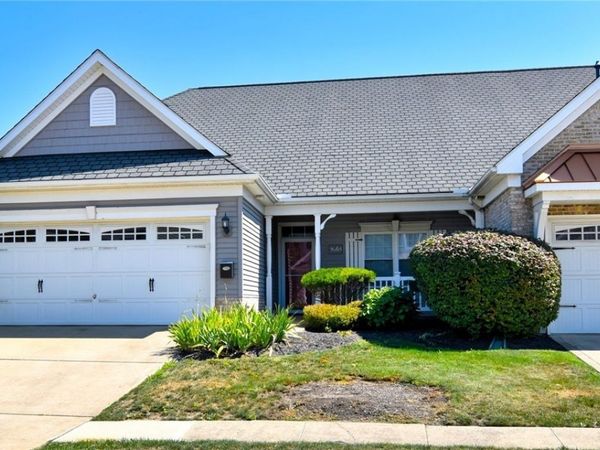 5065 Shepherds Glen, Unit 7, Willoughby, OH 44094