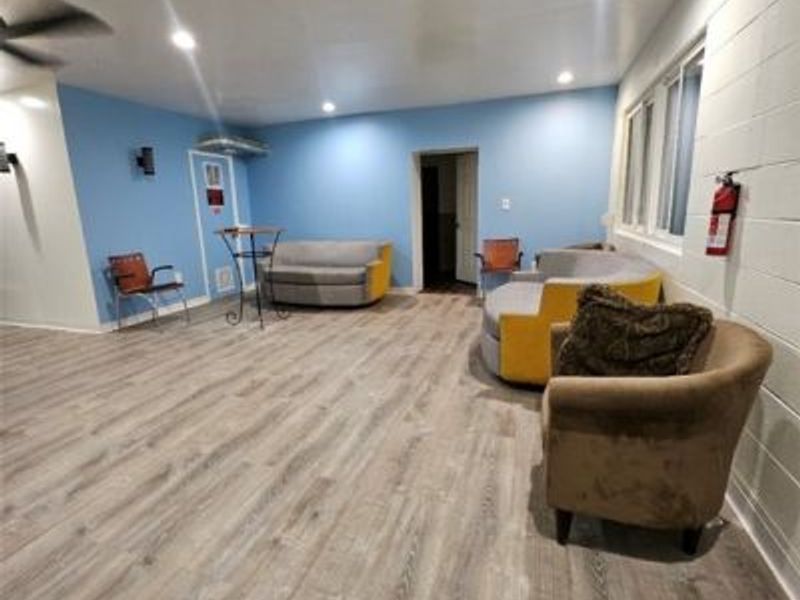 10210 Woodland Avenue, Cleveland, OH 44104 Photo 2