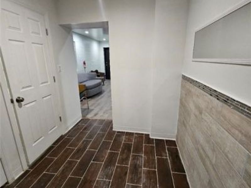 10210 Woodland Avenue, Cleveland, OH 44104 Photo 4