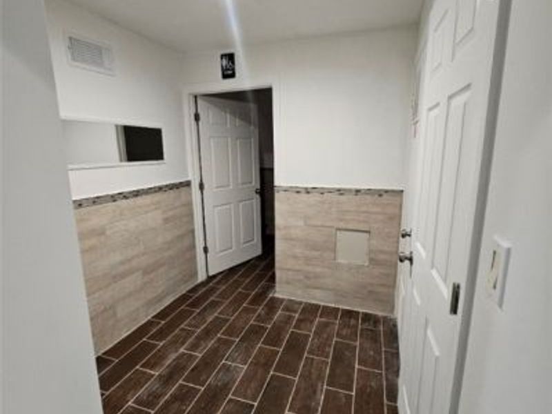 10210 Woodland Avenue, Cleveland, OH 44104 Photo 6