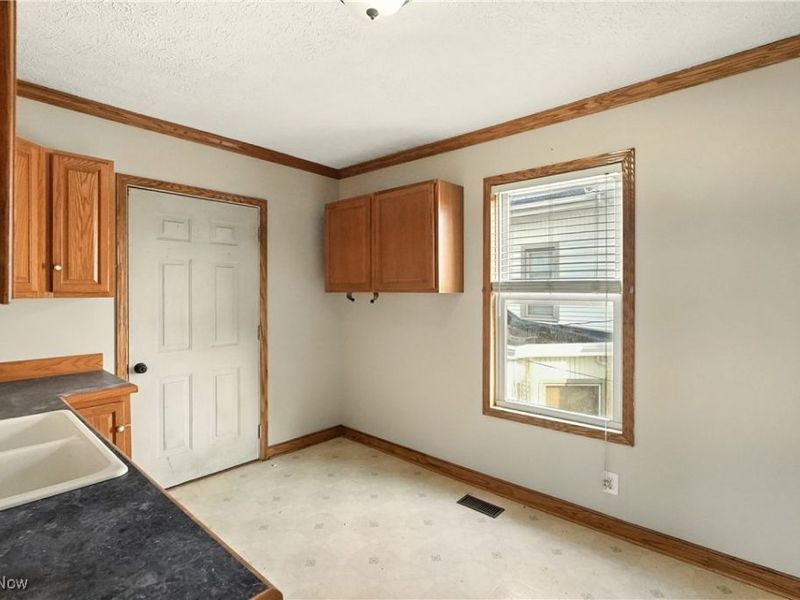 427 S Union Avenue, Alliance, OH 44601 Photo 33