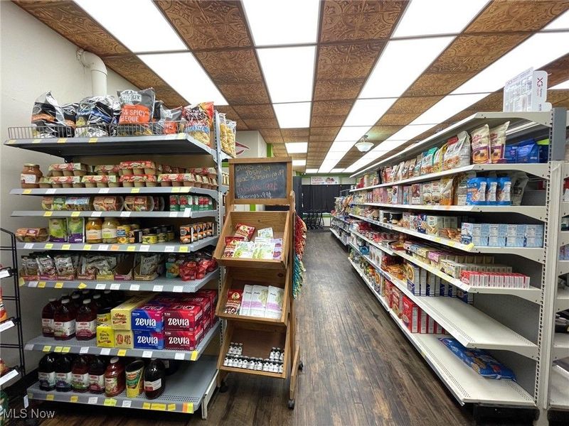 321 Cherry Avenue NE, Canton, OH 44702 Photo 19