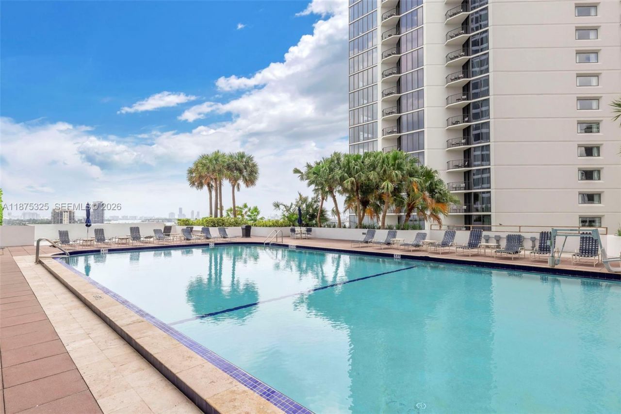 1717 N Bayshore Dr, Unit A-3042, Miami, FL 33132 Photo