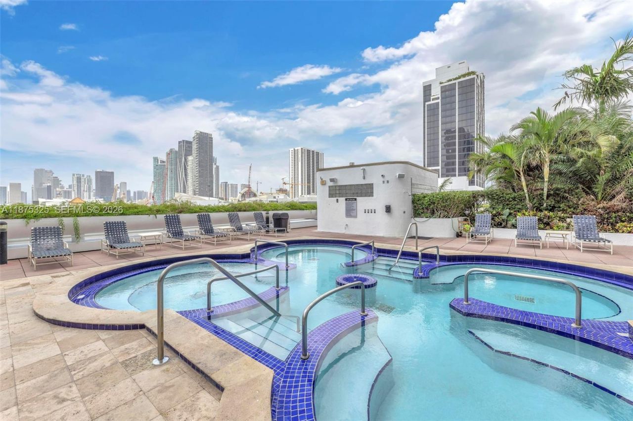 1717 N Bayshore Dr, Unit A-3042, Miami, FL 33132 Photo