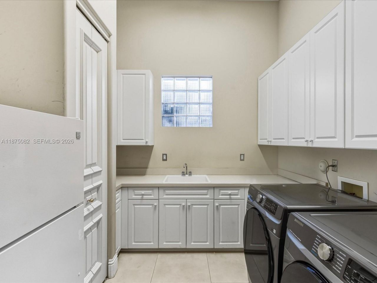 4040 Island Estates Dr, Aventura, FL 33160 Photo