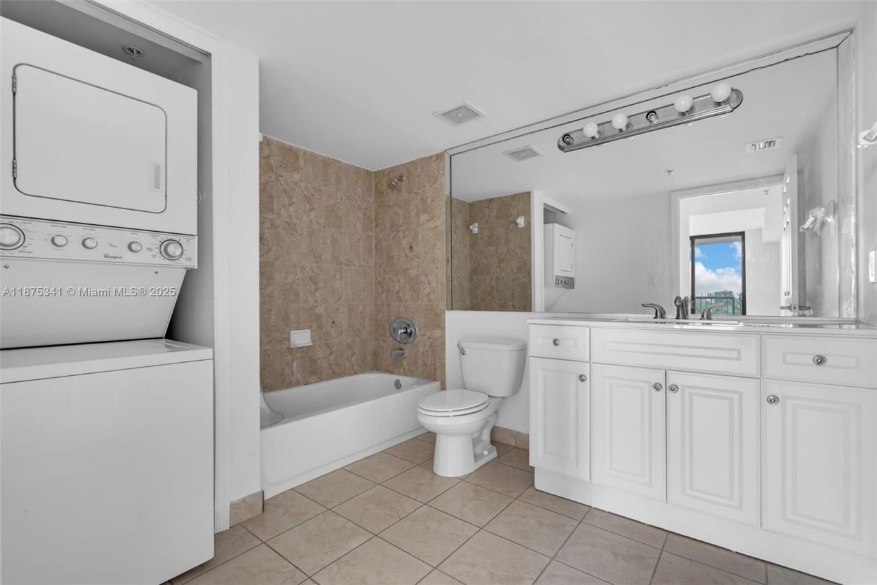 1690 SW 27th Ave, Unit 608, Miami, FL 33145 Photo