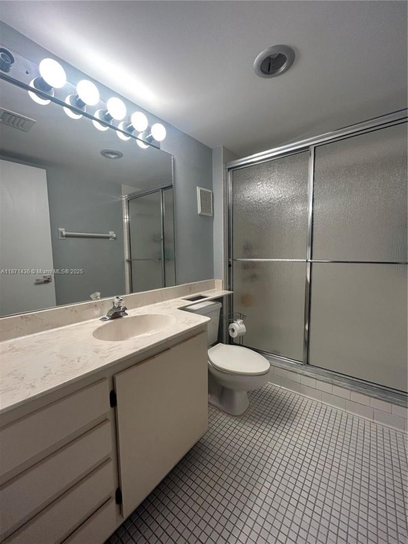 3993 Cypress Reach Ct, Unit 303, Pompano Beach, FL 33069 Photo