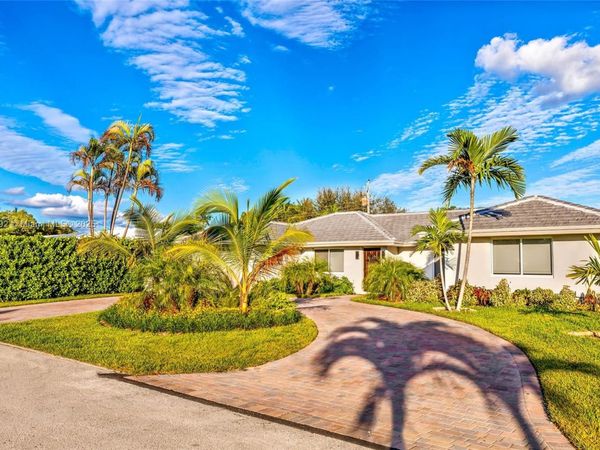 5740 NE 19th Ave, Fort Lauderdale, FL 33308