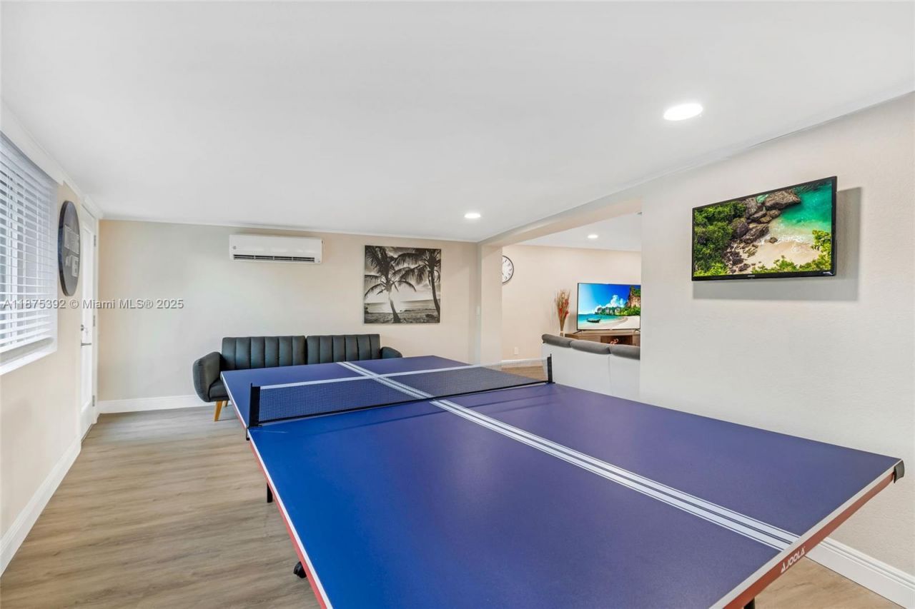 5740 NE 19th Ave, Fort Lauderdale, FL 33308 Photo