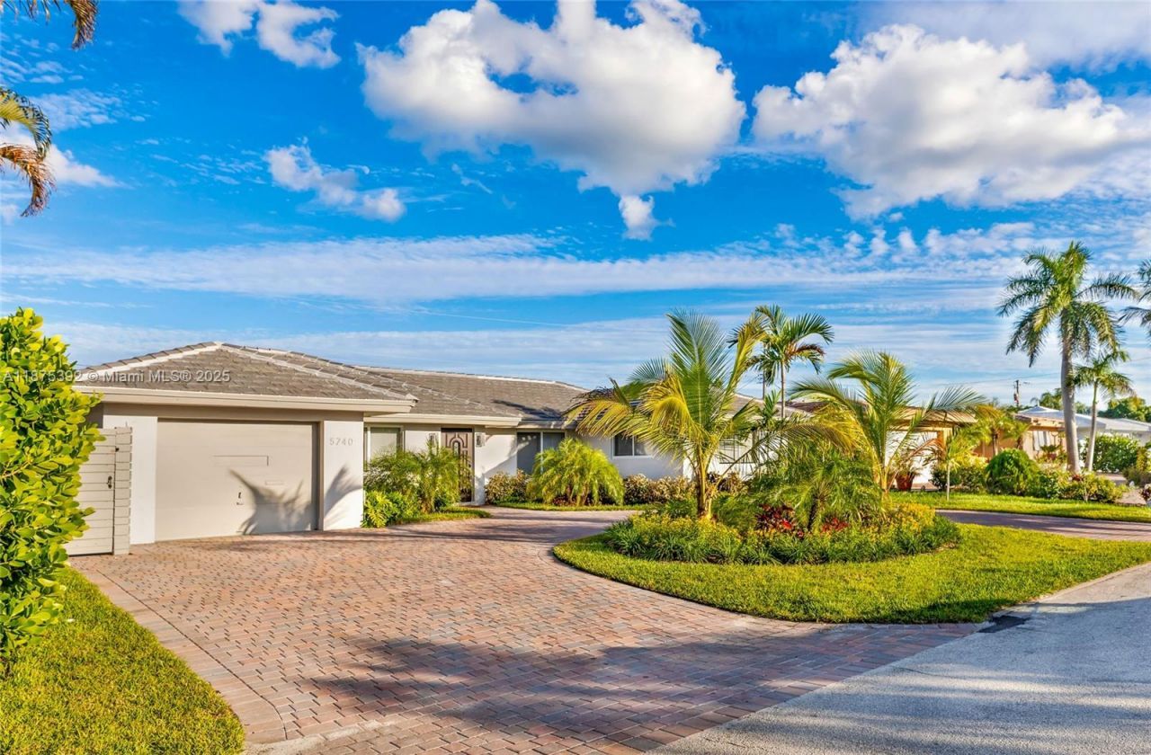 5740 NE 19th Ave, Fort Lauderdale, FL 33308 Photo