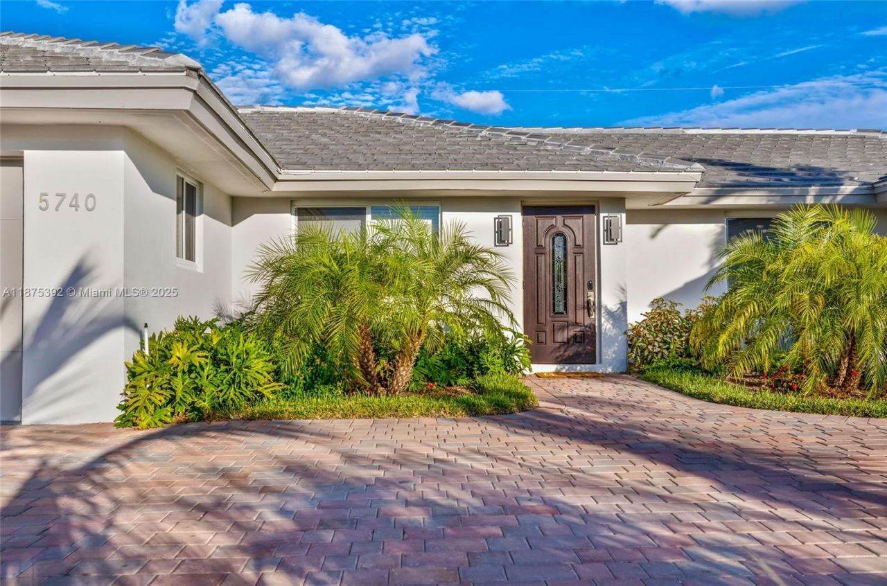 5740 NE 19th Ave, Fort Lauderdale, FL 33308 Photo