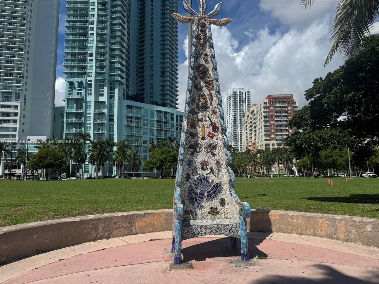 2000 N Bayshore Dr, Unit 126, Miami, FL 33137 Photo