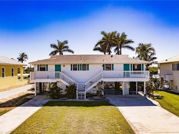 4861 regal, BONITA SPRINGS, FL 34134