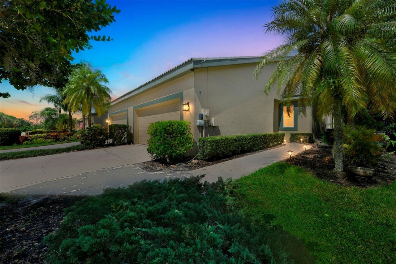 8512 54th Avenue Circle E, Bradenton, FL 34211 Photo