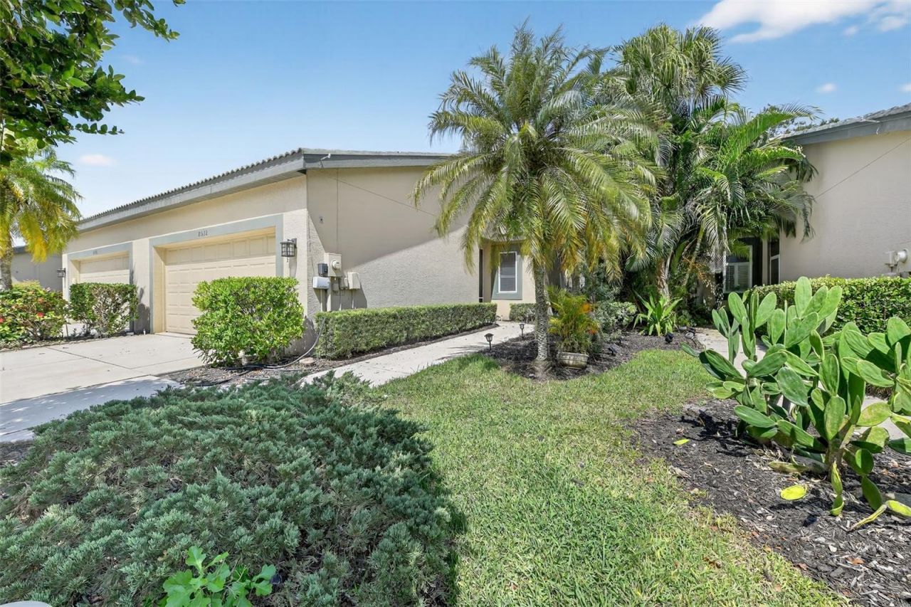 8512 54th Avenue Circle E, Bradenton, FL 34211 Photo