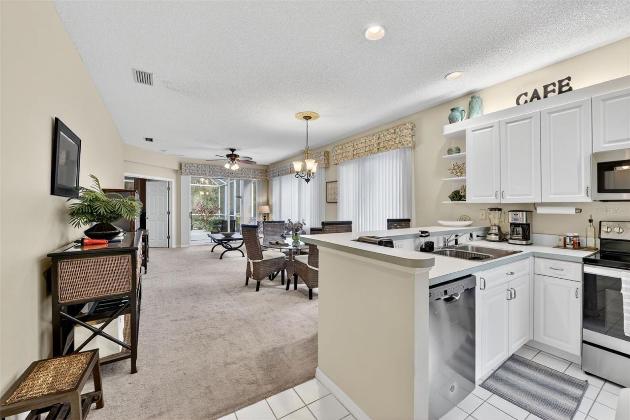 8512 54th Avenue Circle E, Bradenton, FL 34211 Photo