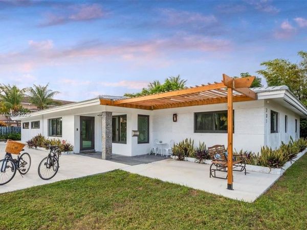 201 NE 26th Ave, Pompano Beach, FL 33062