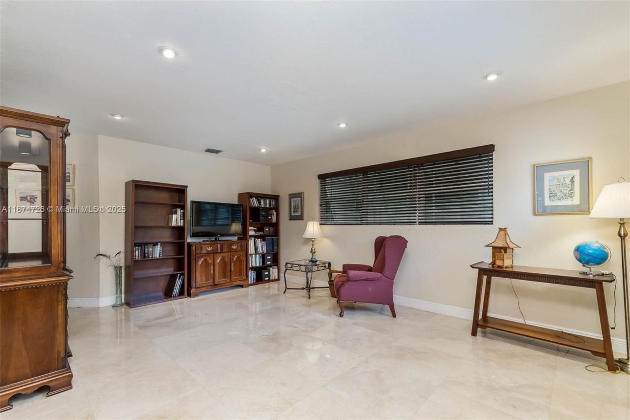 13901 SW 78th Pl, Palmetto Bay, FL 33158 Photo