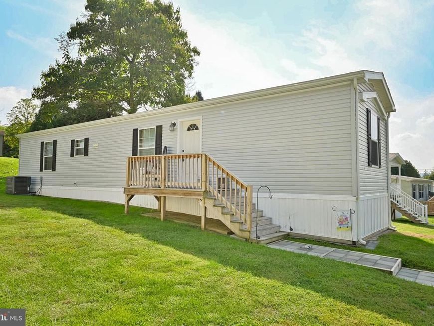 3 Ponderosa Lane, New Providence, PA 17560 Main Photo