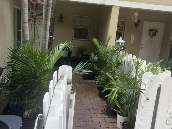 2102 N Maplewood Drive, Greenacres, FL 33415