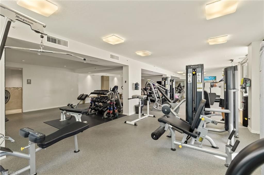 4251 Gulf Shore Blvd N, Unit PH-A, Naples, FL 34103 Photo