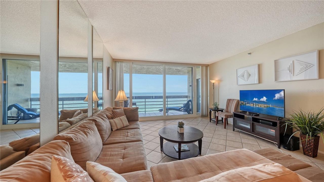 1055 Gulf Of Mexico Drive, Unit 504, Longboat Key, FL 34228 Photo