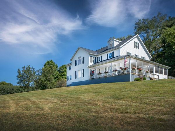 21311 Coshocton Road, Howard, OH 43028