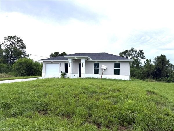 363 Hermosa AVE, LEHIGH ACRES, FL 33974