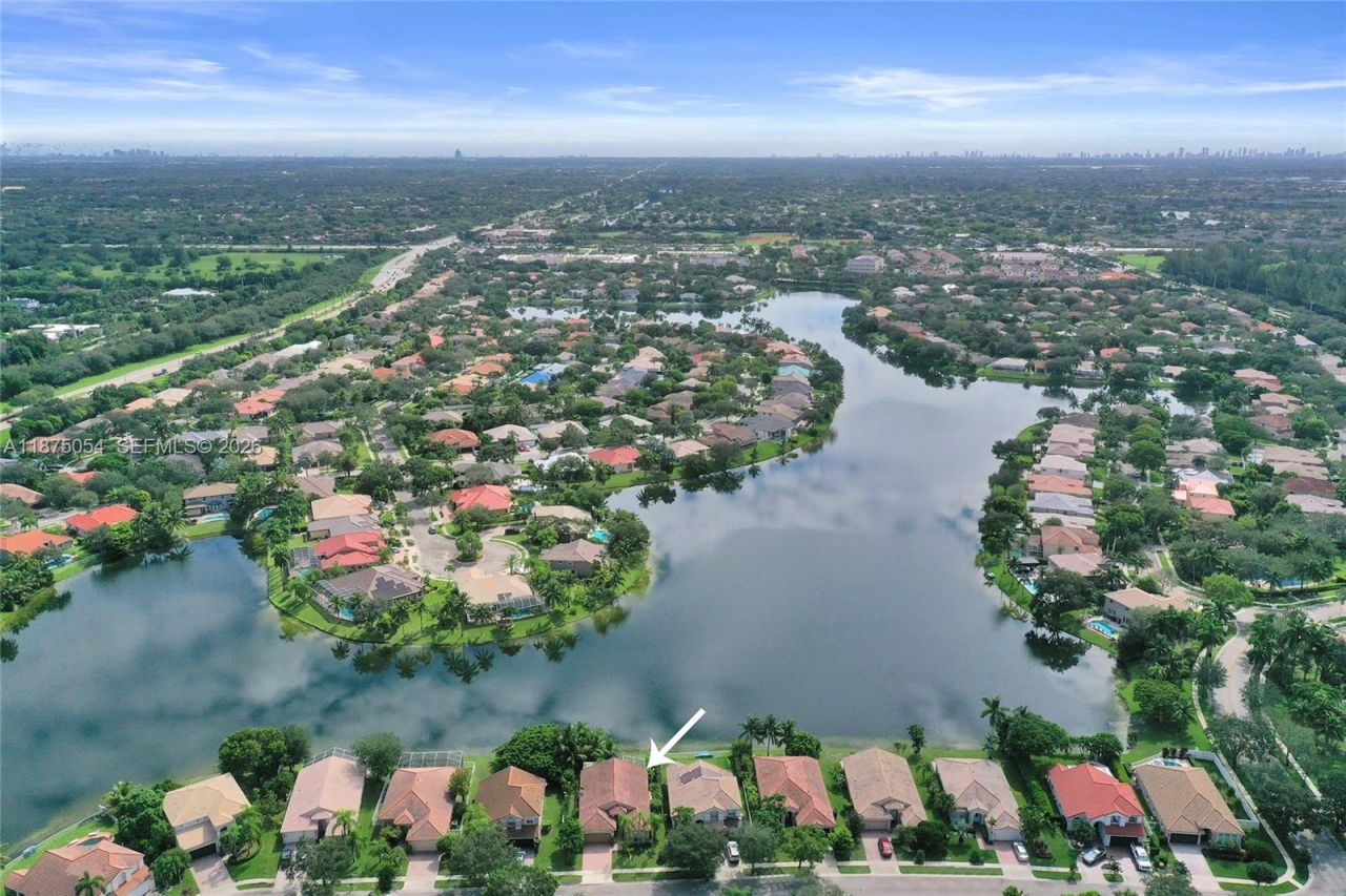 1947 NW 130th Ave, Pembroke Pines, FL 33028 Photo