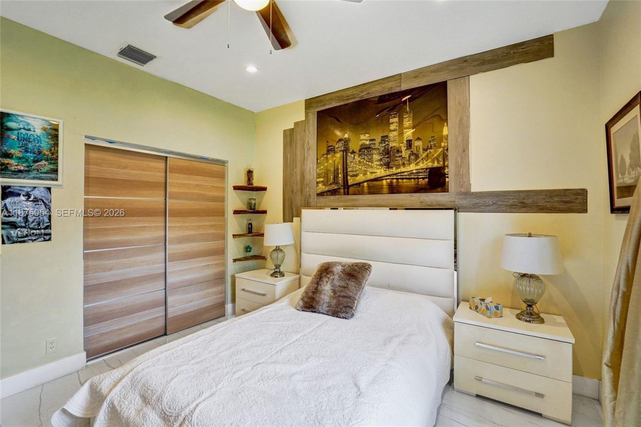 1947 NW 130th Ave, Pembroke Pines, FL 33028 Photo