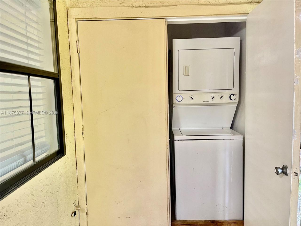 15591 SW 105th Ter, Unit 527, Miami, FL 33196 Photo