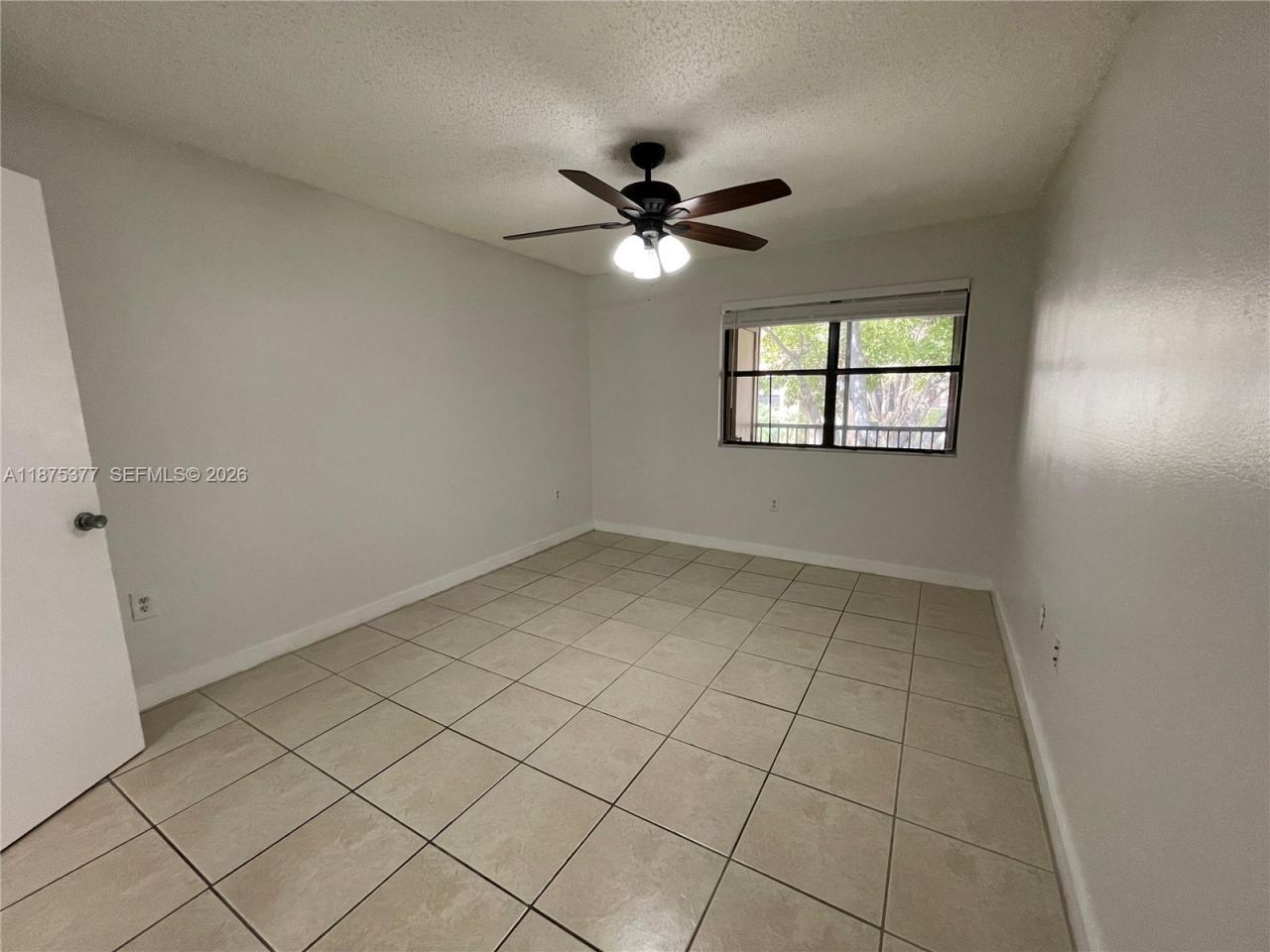 15591 SW 105th Ter, Unit 527, Miami, FL 33196 Photo