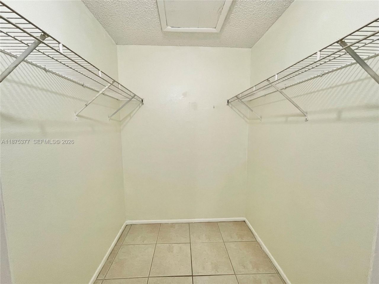 15591 SW 105th Ter, Unit 527, Miami, FL 33196 Photo