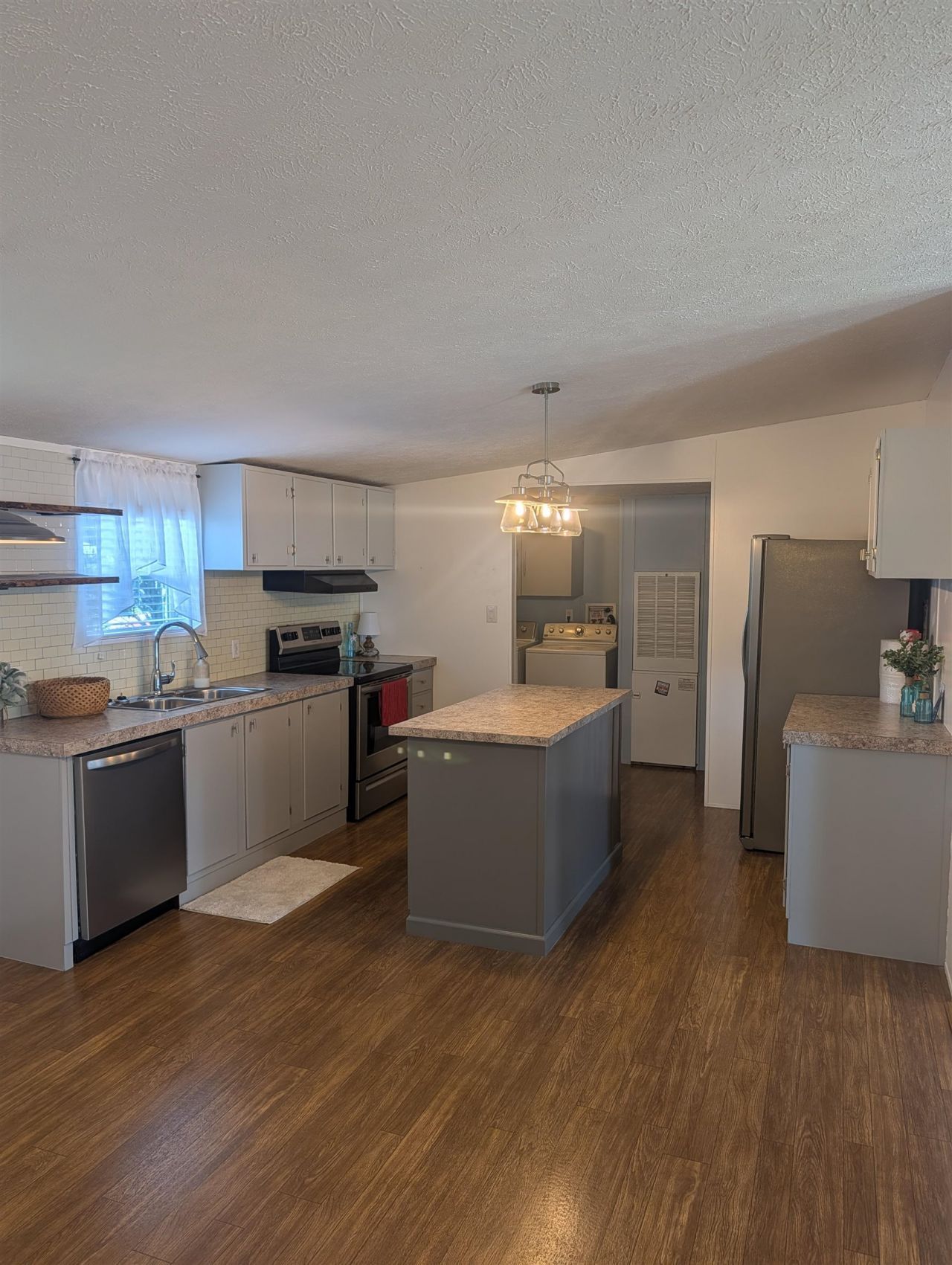 528 Folly Estates Dr. Photo 13