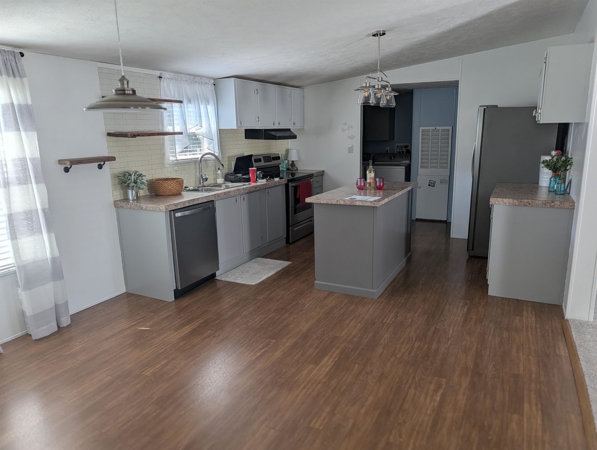 528 Folly Estates Dr. Photo 16