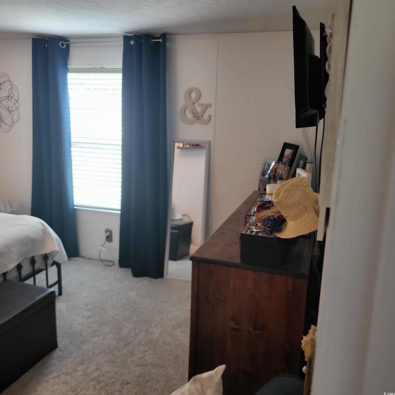 528 Folly Estates Dr. Photo 6