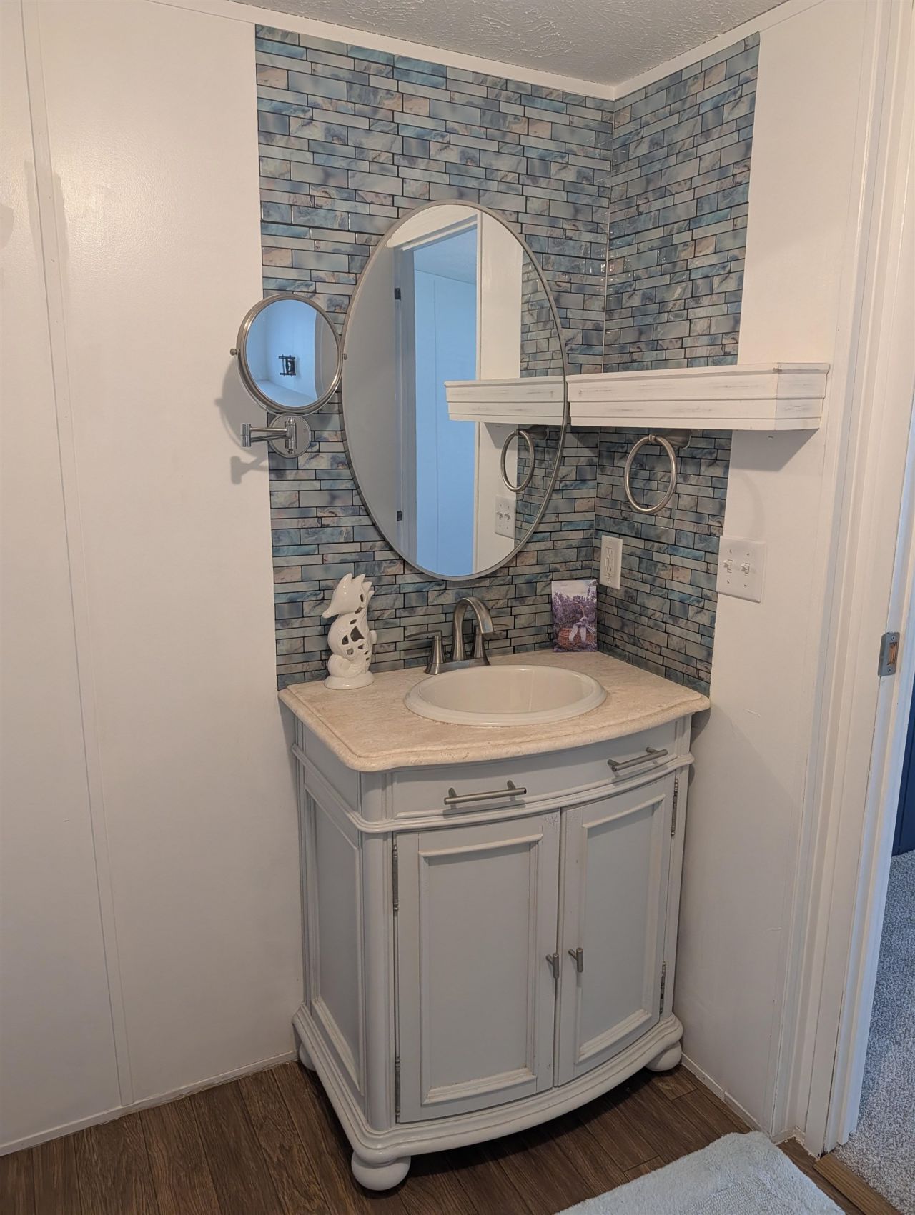 528 Folly Estates Dr. Photo 8