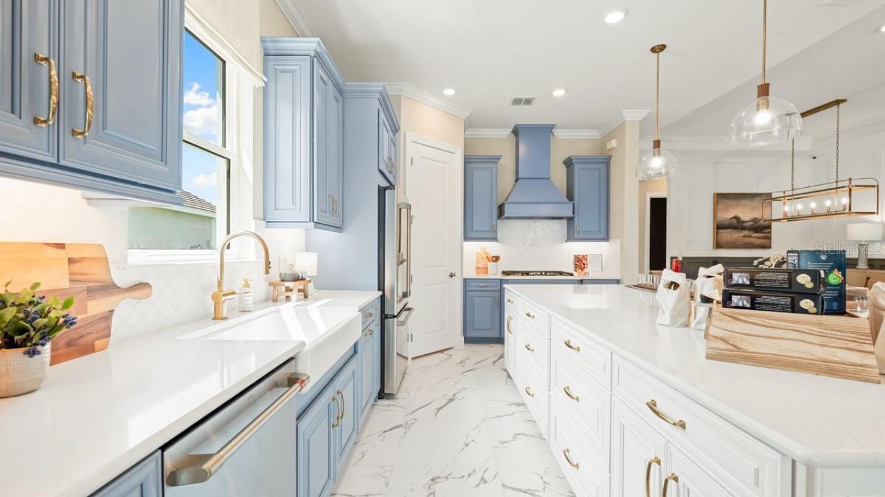 7825 Coral Sea Lane, Palmetto, FL 34221 Photo