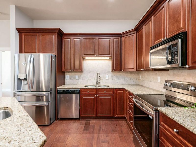 2704 Scioto Station Drive, Columbus, OH 43204 Photo 13