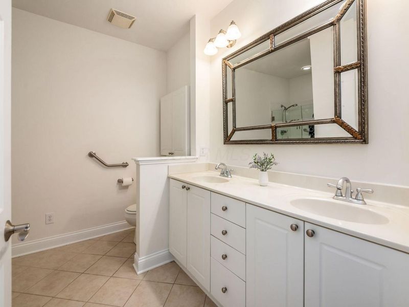 2704 Scioto Station Drive, Columbus, OH 43204 Photo 32