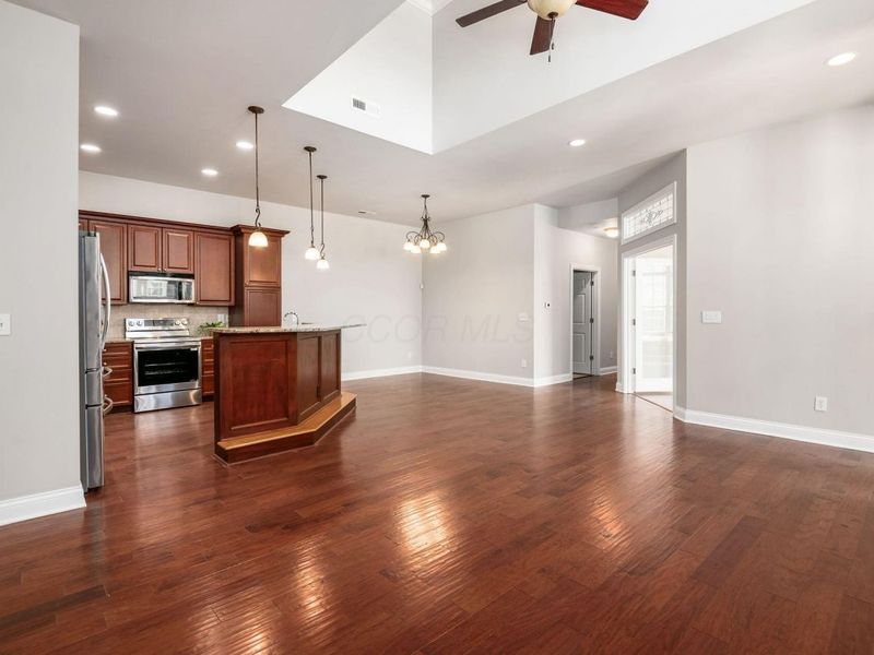 2704 Scioto Station Drive, Columbus, OH 43204 Photo 8