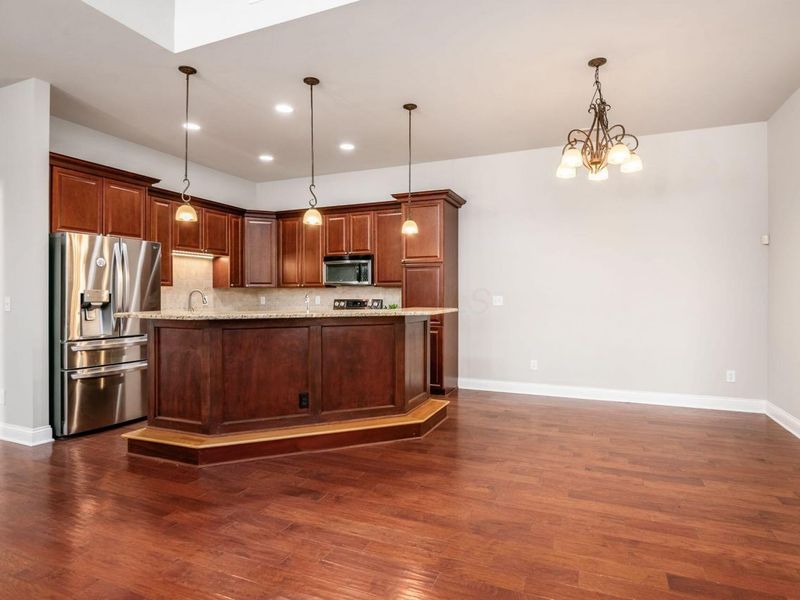 2704 Scioto Station Drive, Columbus, OH 43204 Photo 9