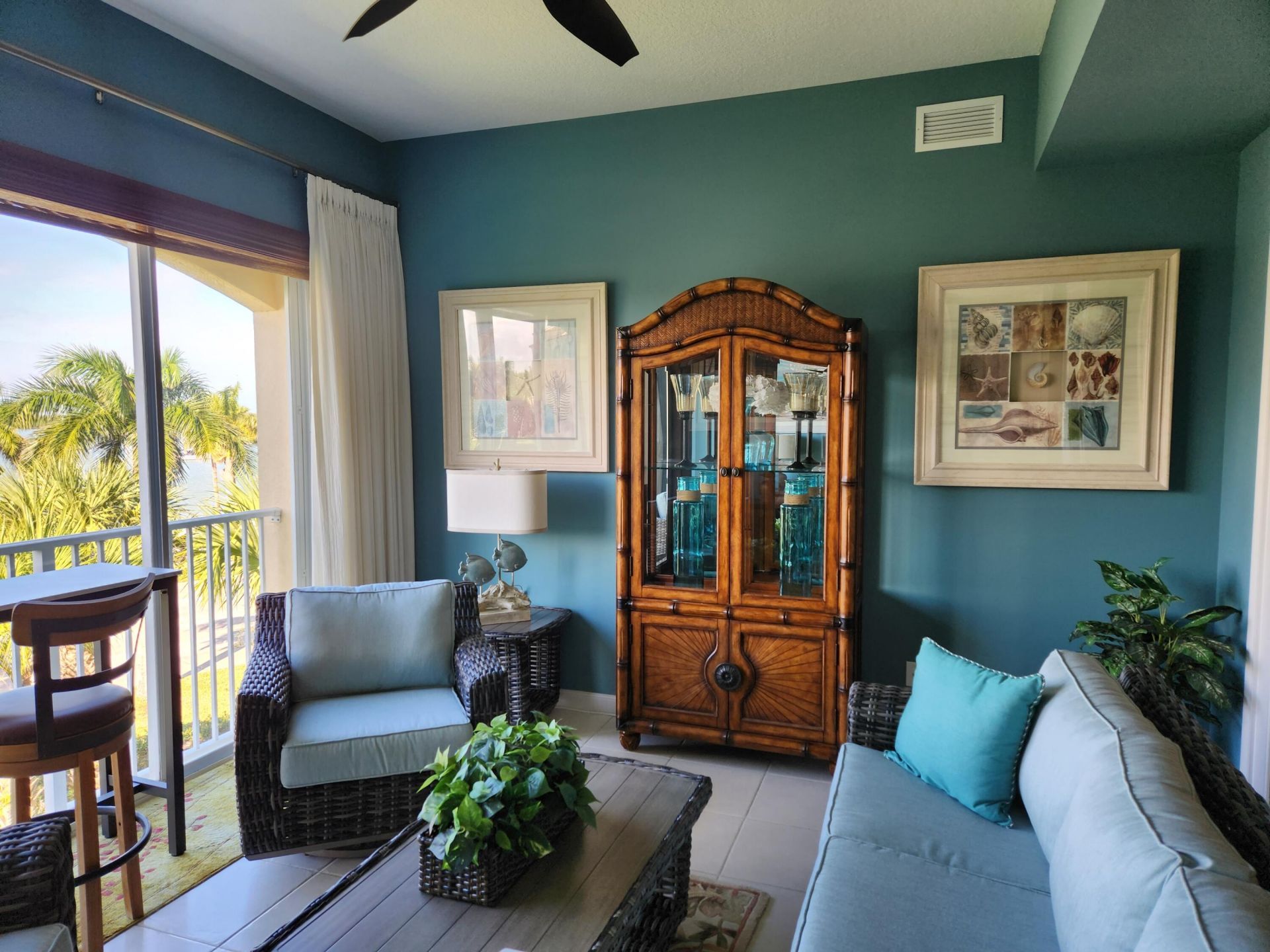 36 Harbour Isle Drive W, Unit 304, Fort Pierce, FL 34949 Photo