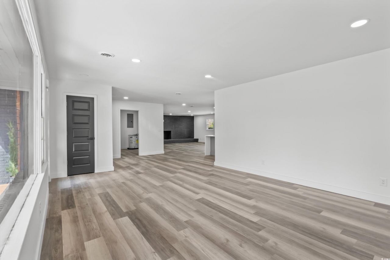 3807 Casey St. Photo 11