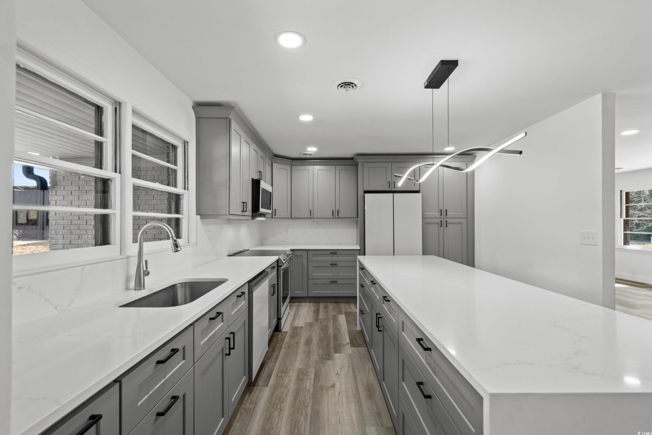 3807 Casey St. Photo 17