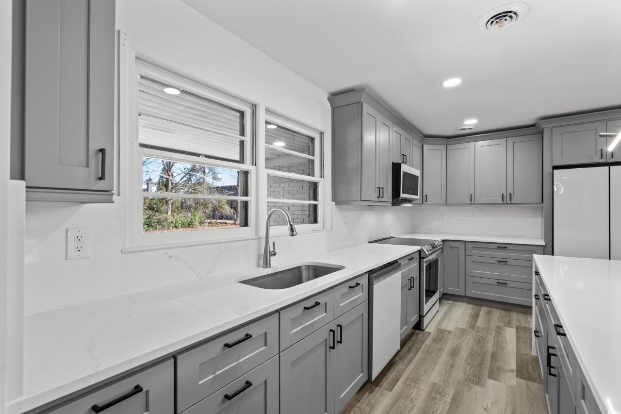 3807 Casey St. Photo 18